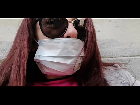 ❤️ Bidh Nicoletta a’ faighinn dìoghaltas air a nàbaidh agus pees anns a ’gharaids aige (cuarantine Eadailteach sònraichte Covid19) ️❌  Porn dachaigh  aig gd.pornpk.ru